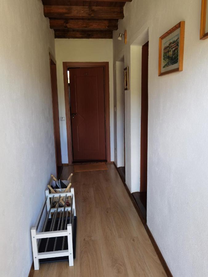 Guest House Yana Tŭrkasheni Eksteriør billede