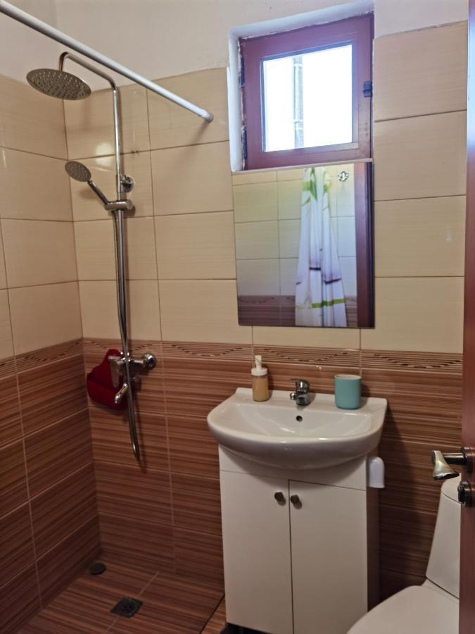 Guest House Yana Tŭrkasheni Eksteriør billede