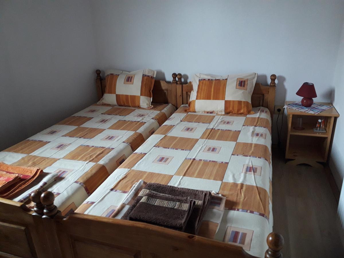 Guest House Yana Tŭrkasheni Eksteriør billede